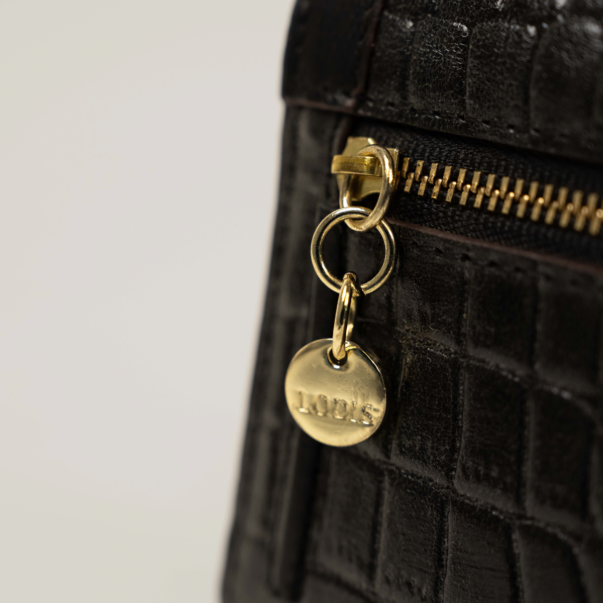 AMARA CHECKBOOK CLUTCH - BLACK
