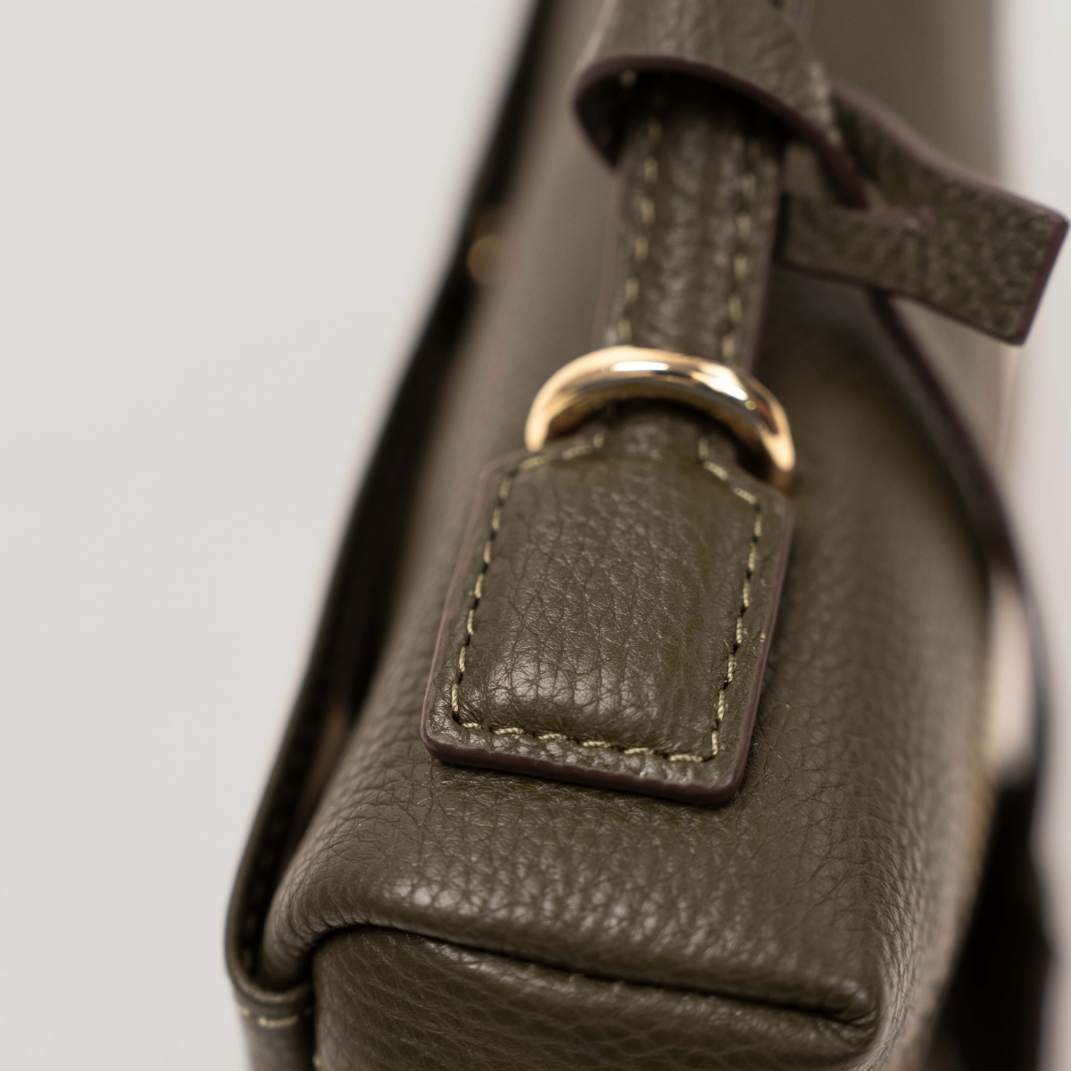 STRATOS TEXAS CROSSBODY - OLIVINE