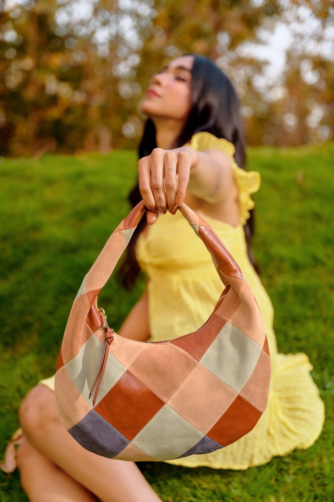WILLO PATCH TRAIN SHOULDER BAG HOBO