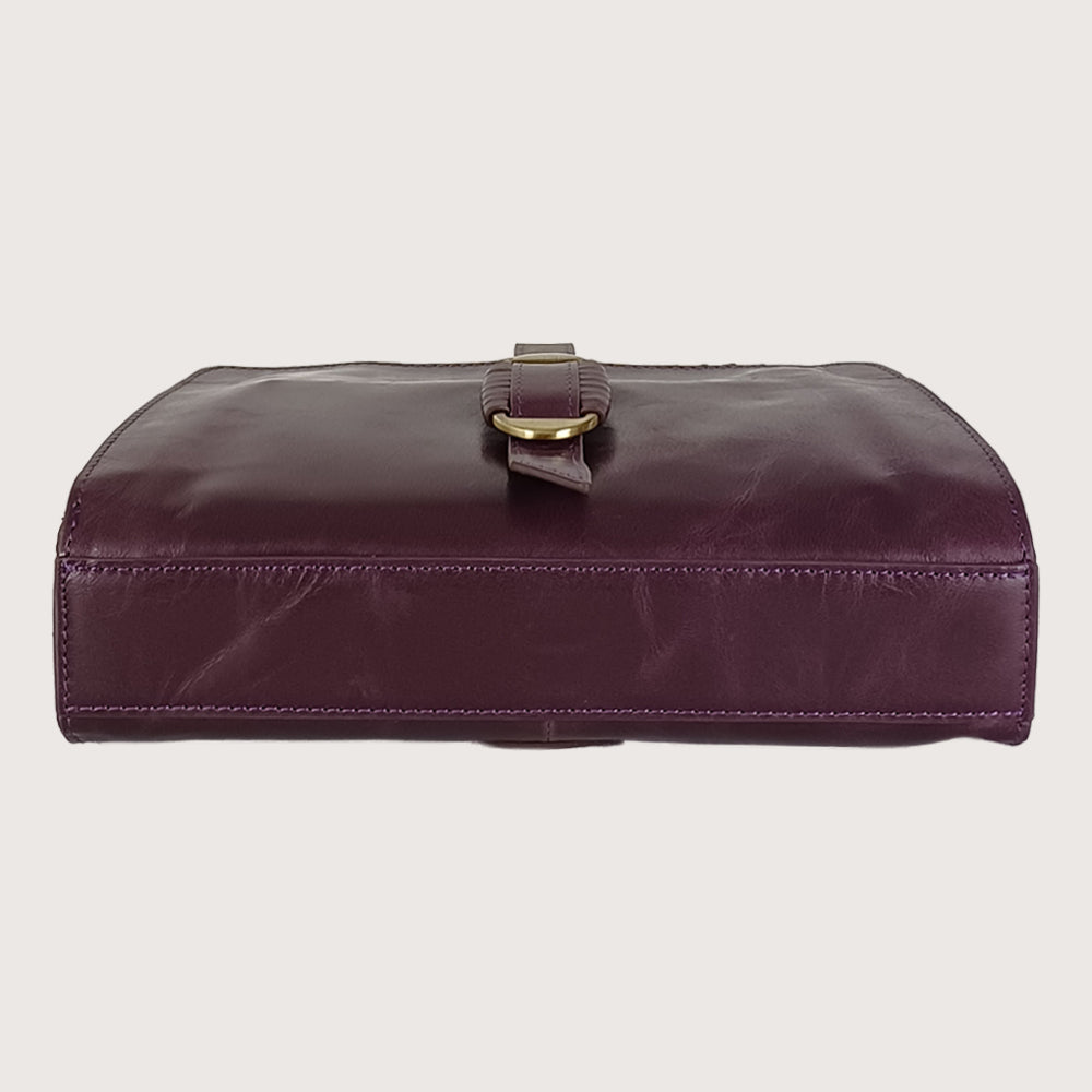 Benatar Crossbody