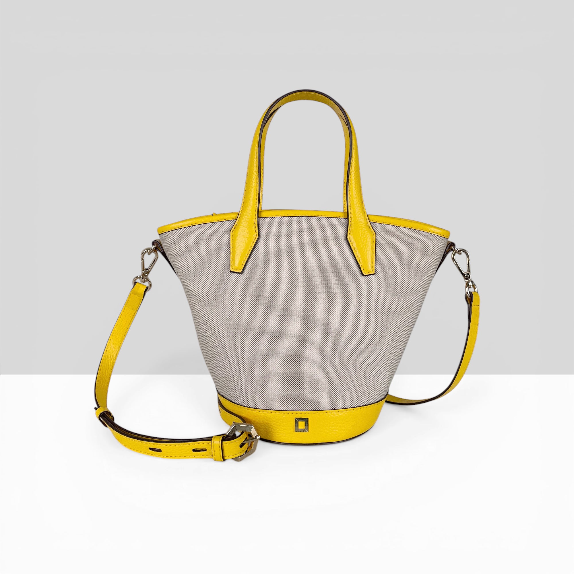Kiara Small Bucket Bag