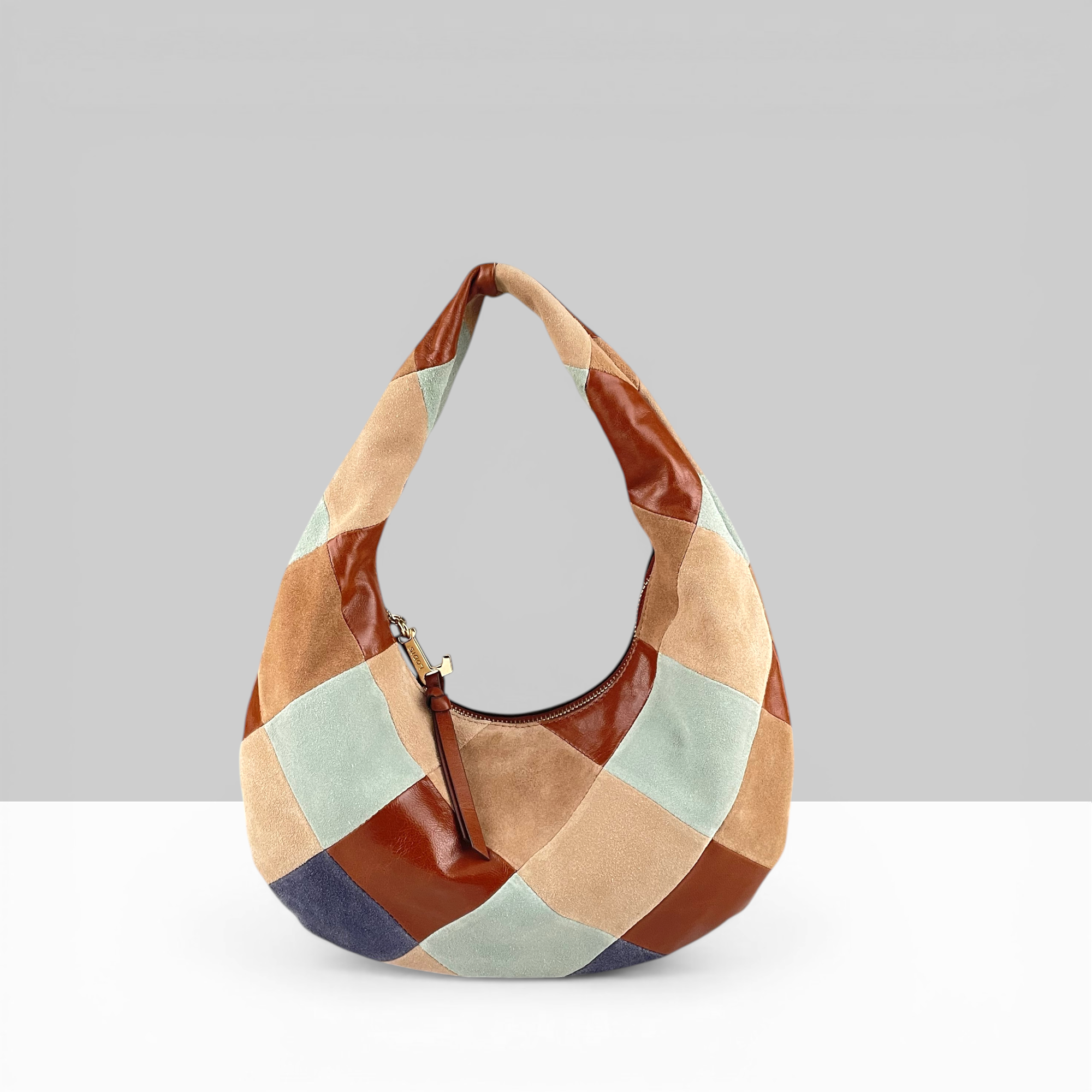 WILLO PATCH TRAIN SHOULDER BAG HOBO