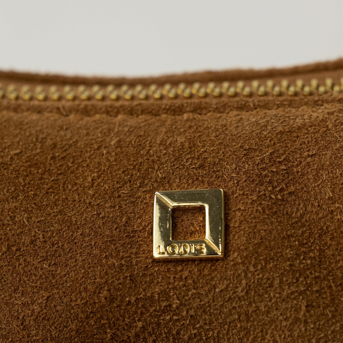 AXIS CROSSBODY - TAN