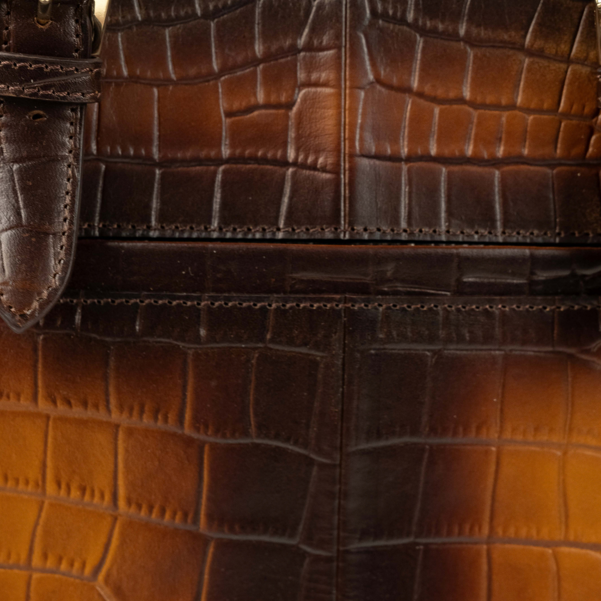 VINTAGE BURNISHED SATCHEL - CHESTNUT